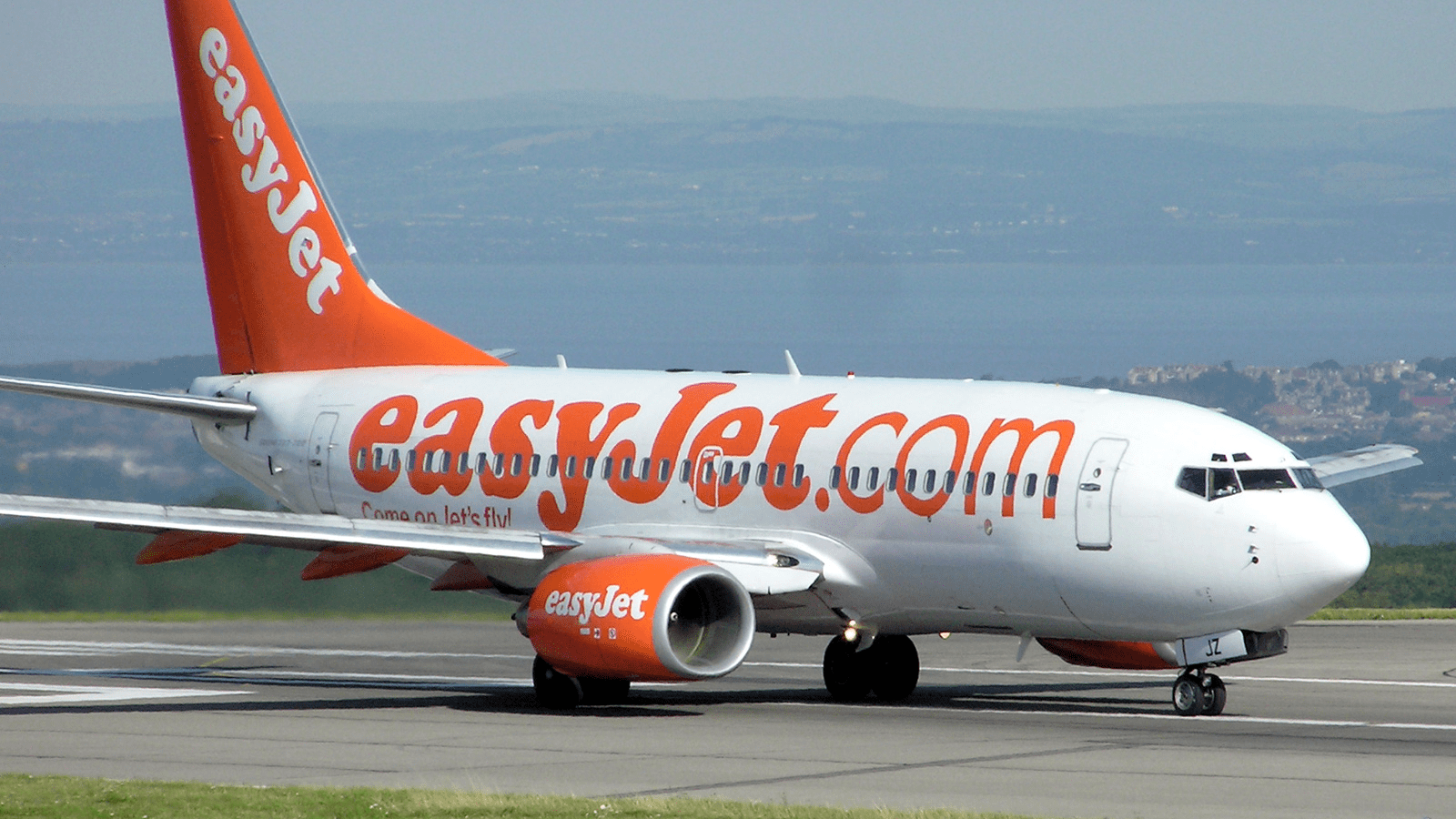 easyJet aerolíneas low cost o aerolíneas de bajo coste