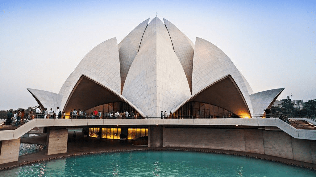 Templo del Loto en Delhi. Triángulo dorado India.