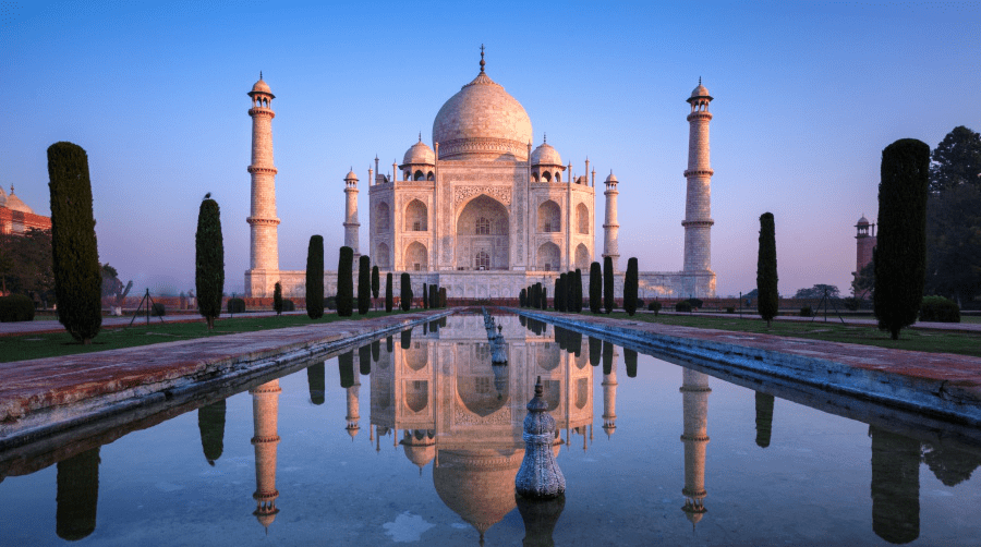 Taj Mahal en la ciudad de Agra. Primer viaje al triángulo de oro de la india.