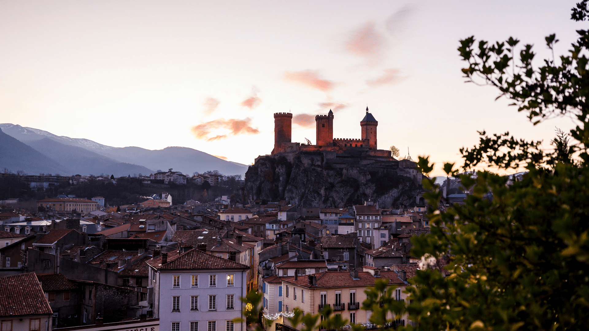 castillos medievales en Francia. Castillo de Foix