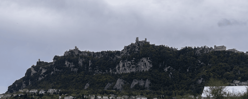 Cosas que hacer y que ver en San Marino: Monte Titano y sus tres picos.