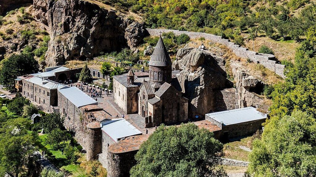 Monasterio de Geghard que ver en Armenia