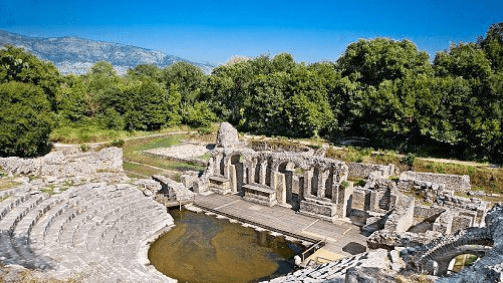10 lugares que ver en Albania imprescindibles. Viajar a Albania. Ciudad de Brutinto