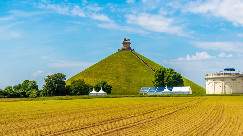 La colina del Leon en Waterloo Ciudad que ver en Bélgica. Viajar a Bélgica