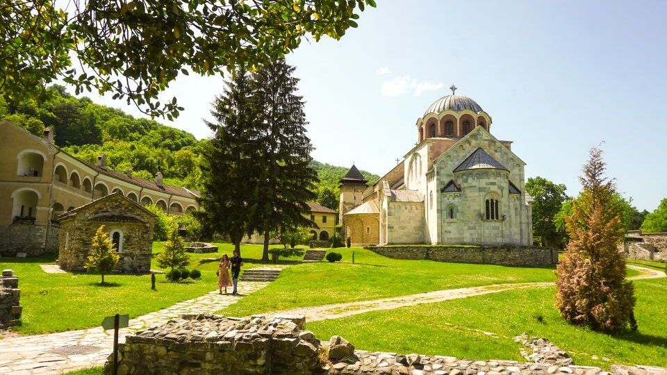 Monasterio de Žiča lugares que ver en Serbia