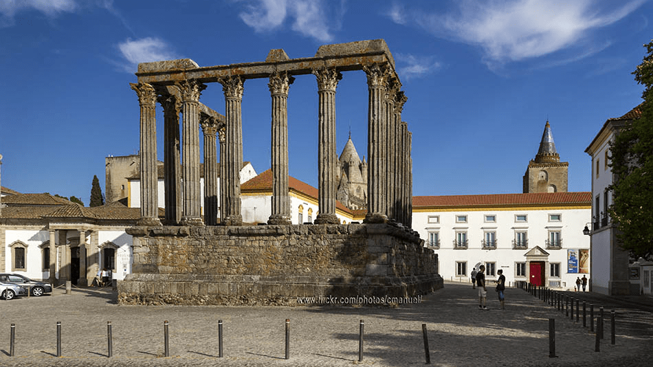 Templo de Diana. Cosas que ver en Portugal