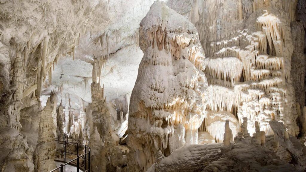 La Cueva de Postojna, cosas que ver en Eslovenia.